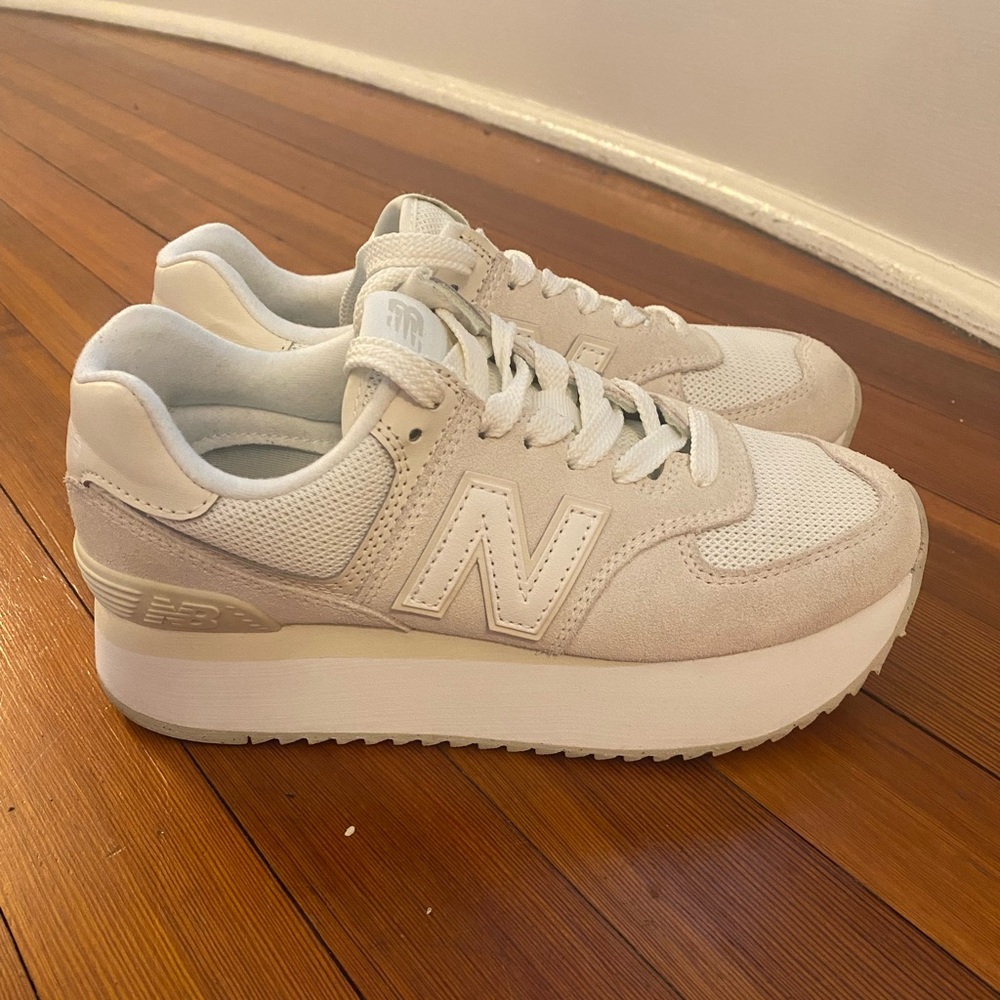 New Balance 574+ Platform Sneaker - size 8
